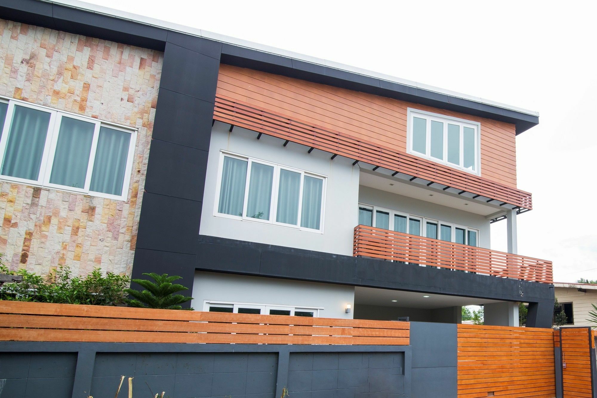 Maximize Brand New Hostel Udonthani Exterior foto